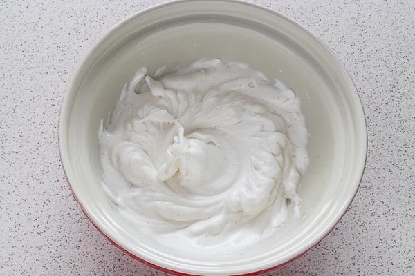 How to make French meringue